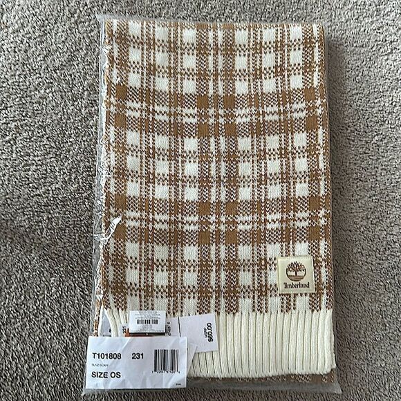 Timberland Plaid Buffalo Scarf! - Picture 3 of 7